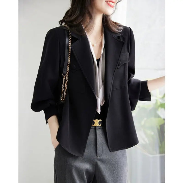 Avery™ - Stylish Autumn Blazer