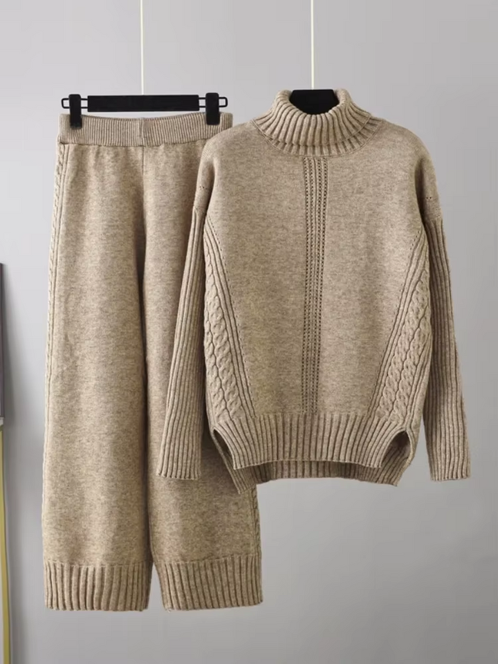 Scarlett™ - Stylish High-Neck Pullover Knitted Set